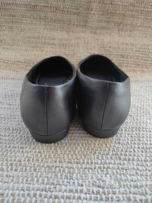 Sabrinas confortáveis pretas - Piccadilly, linha conforto