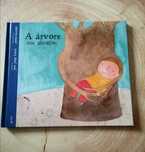 Livro " A árvore dos abraços"