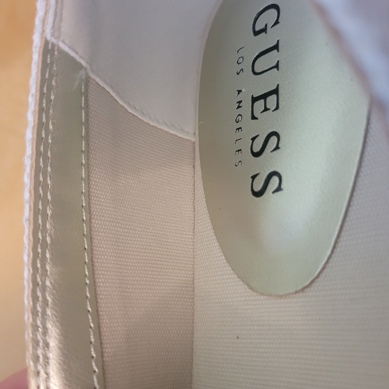 Еспадрільї Guess