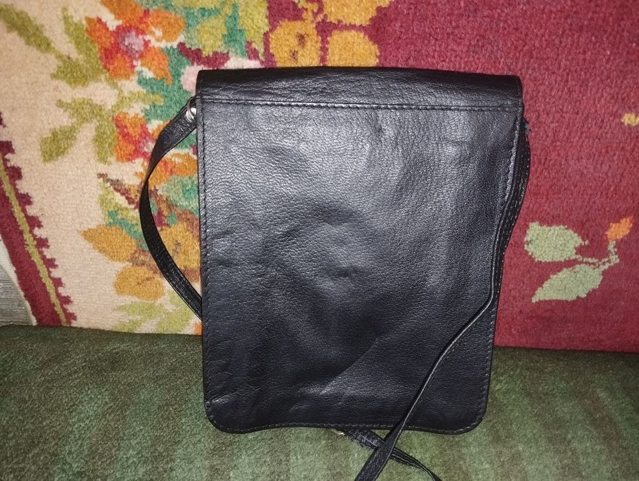 Сумка мужская кожаная планшет на плечевом ремне