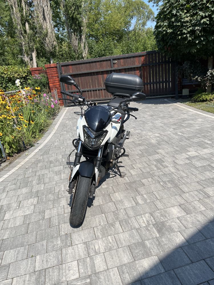 Bajaj Dominar 400