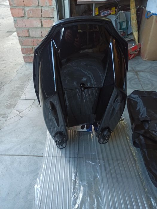 Карповий Кораблик для прикормки, завозу снастів.