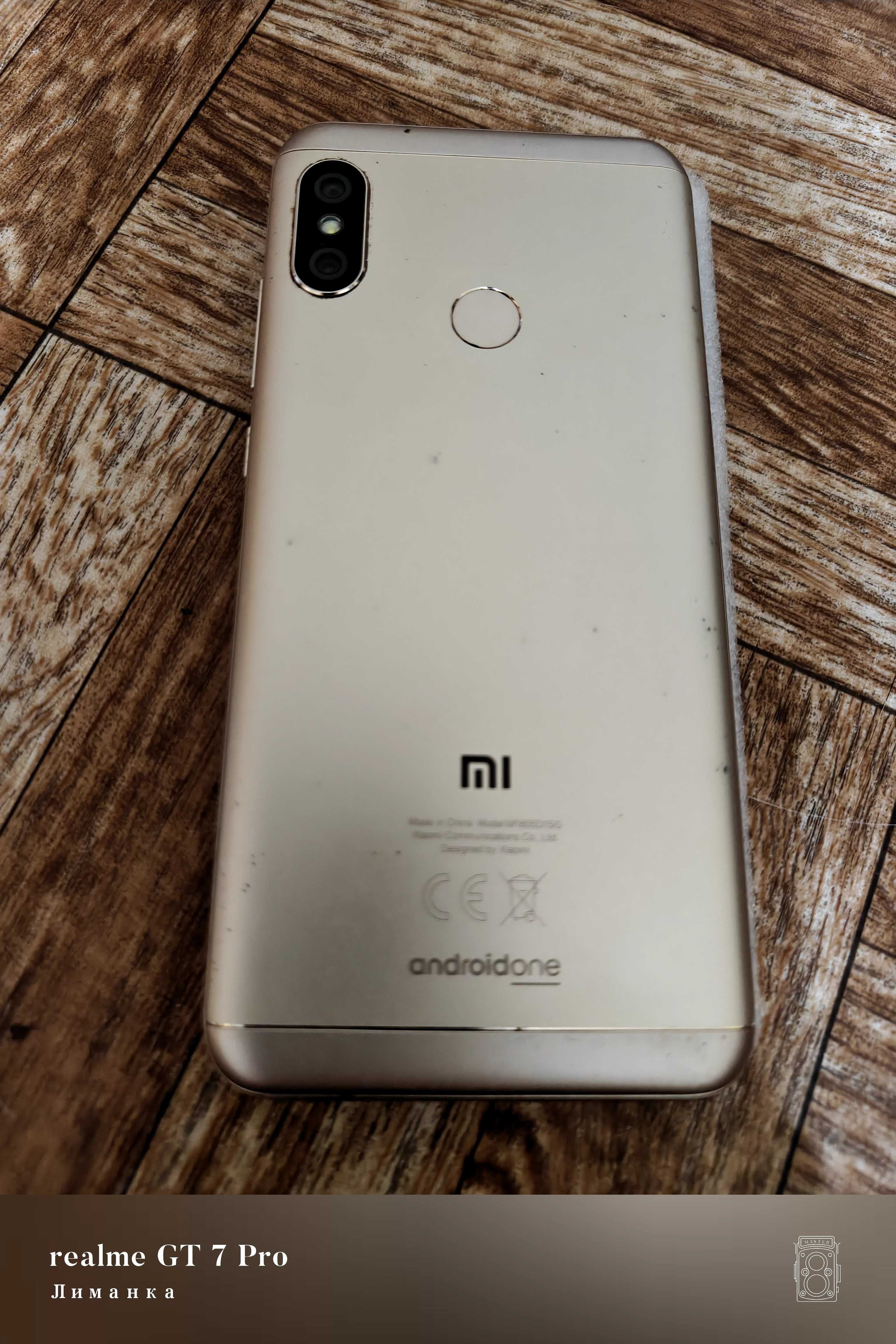 Мобільний телефон Xiaomi Mi A2 Lite 4/64GB