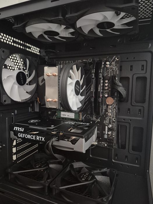 Torre Gamer Ryzen 7 5700x + Rtx 5060