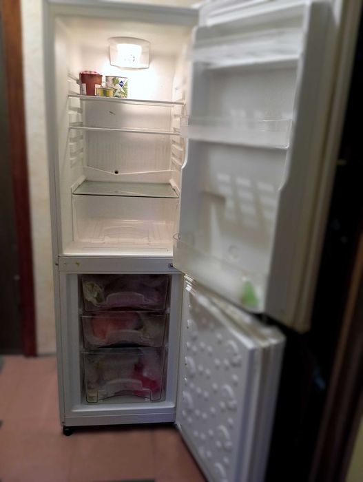 Холодильник двокамерний Forina (No Frost)