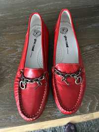 Buty lakierowane czerwone  gino rossi rozm 38