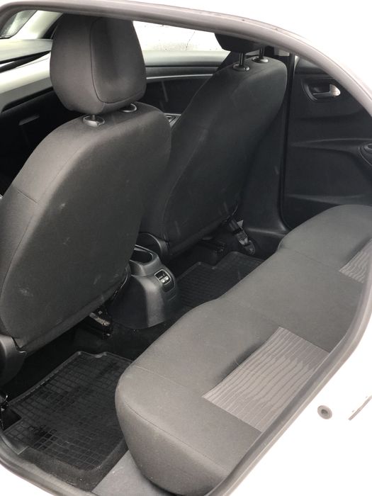 Оренда авто Peugeot 301, 1.2 бензин 3200 грн. в тиждень