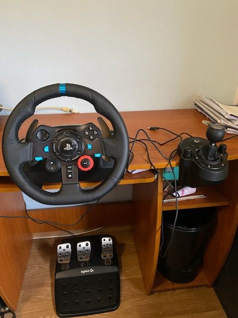 Logitech G29 + shifter