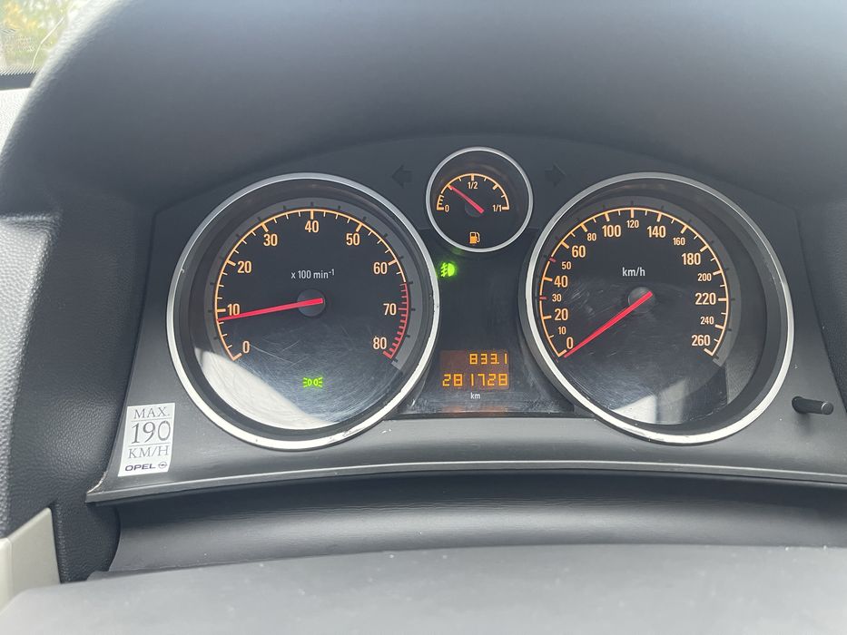 Опель астра h 2008 1.6 бензин