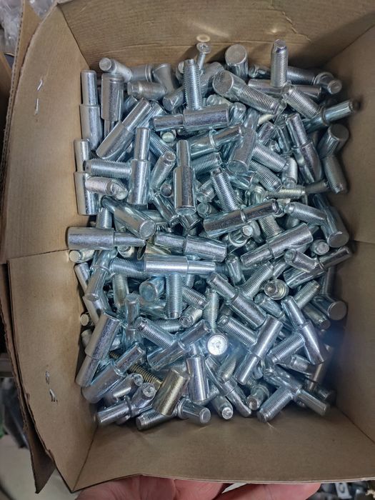 ościeżnica metalowa uniwersalna, stalowa, malowana, futryna