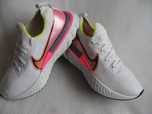 NIKE REACT INFINITY buty damskie rozmiar 42,5 jak nowe