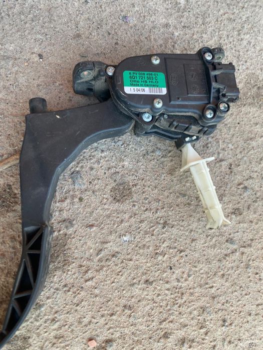 Педаль газу акселератора SKODA OCTAVIA TOUR 1.6 MPI