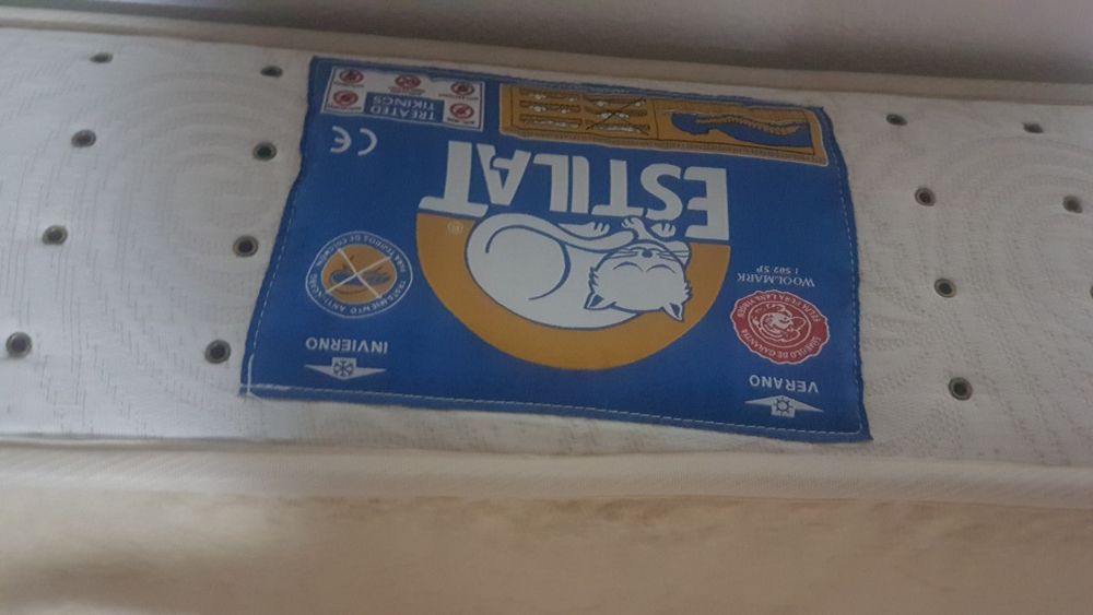 Estrado articulado.manual com colchão