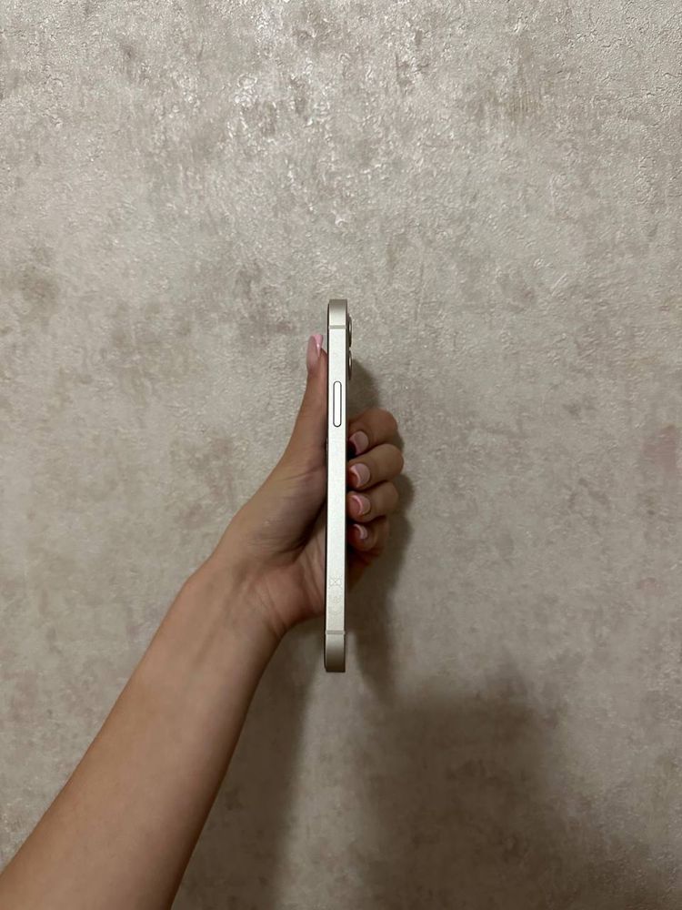 Iphone 12 64gb 100% battery