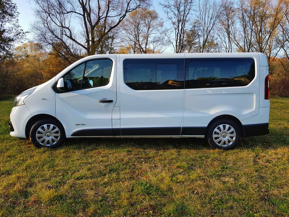 Wynajem busa busów 9 osobowego, dostawczego, wypożyczalnia