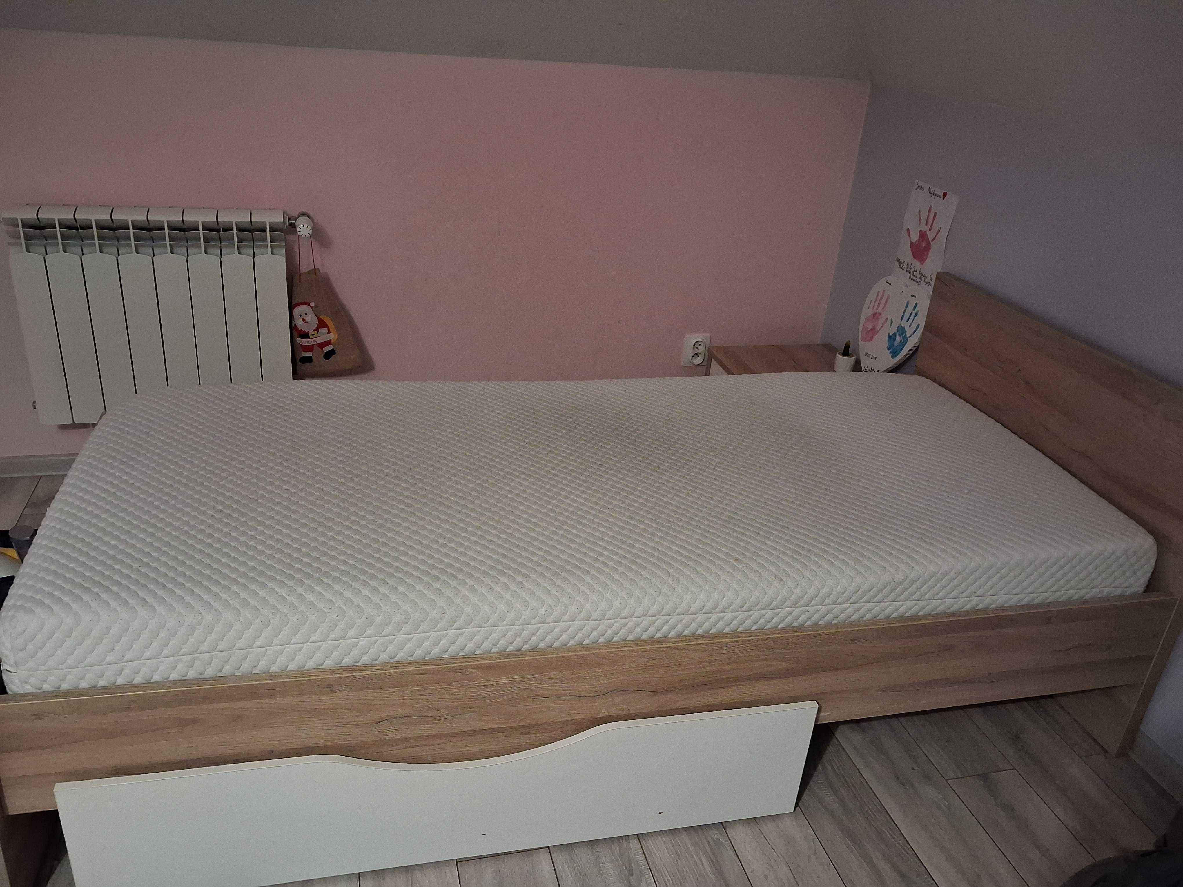Łóżko z kolekcji NOVE Forte
