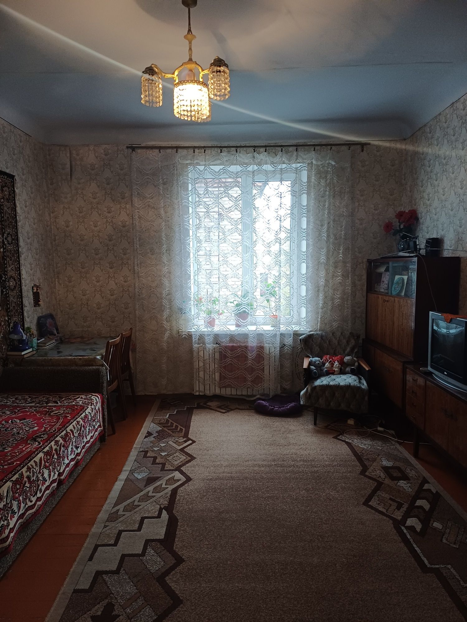 Продам большая 2х комн квартира пр. Гагарина Металлургический 97-й кв!