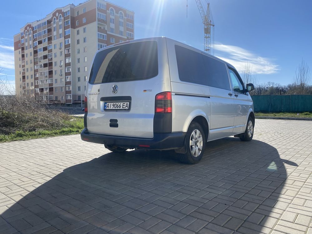 Volkswagen T5 пасажир