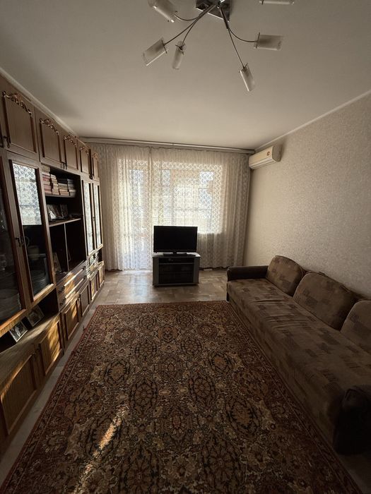 Продам 3-х кімнатну квартиру