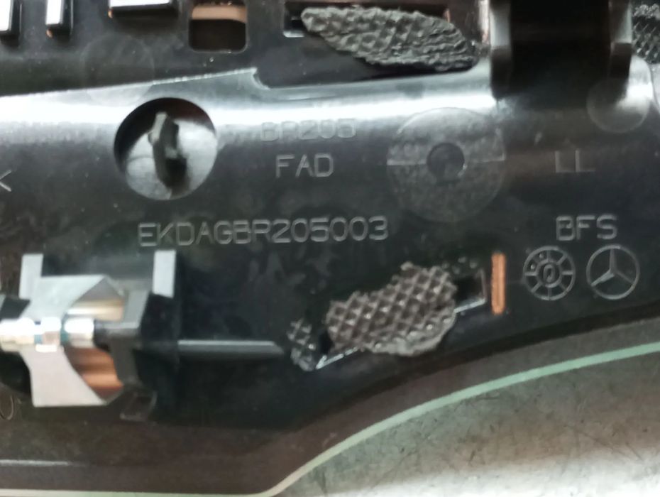 Friso interior MERCEDES-BENZ Classe C (W205)