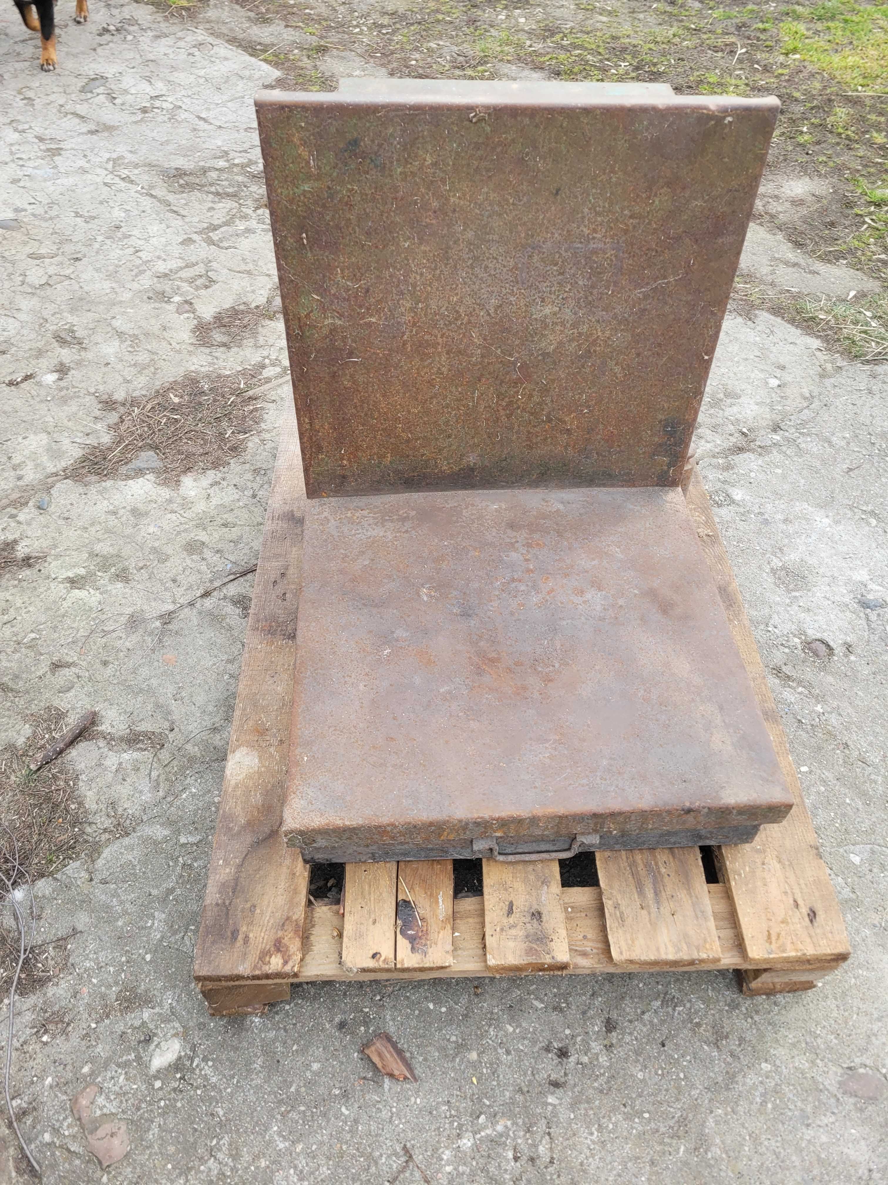 Waga mechaniczna / szalkowa z odważnikami