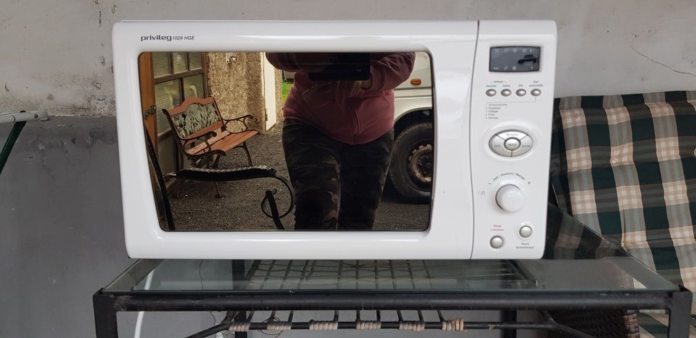 Sprzedam dużą mikrofale z grilem