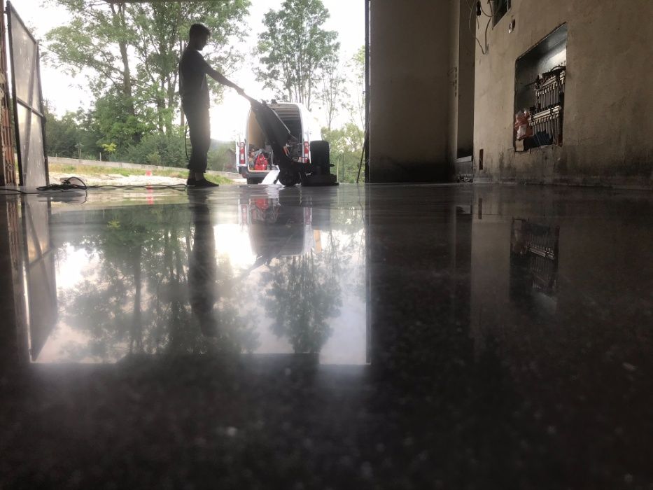 Szlifowanie posadzek przemysłowych, szlifowanie, polerowanie betonu