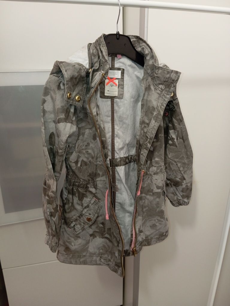 H&M szara parka płaszczyk wiosenny w kwiaty 116 (5/6 lat)