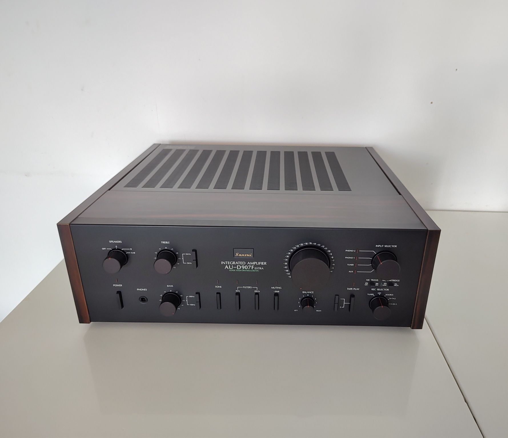 Sansui AU-D907F Extra , wzmacniacz stereo .