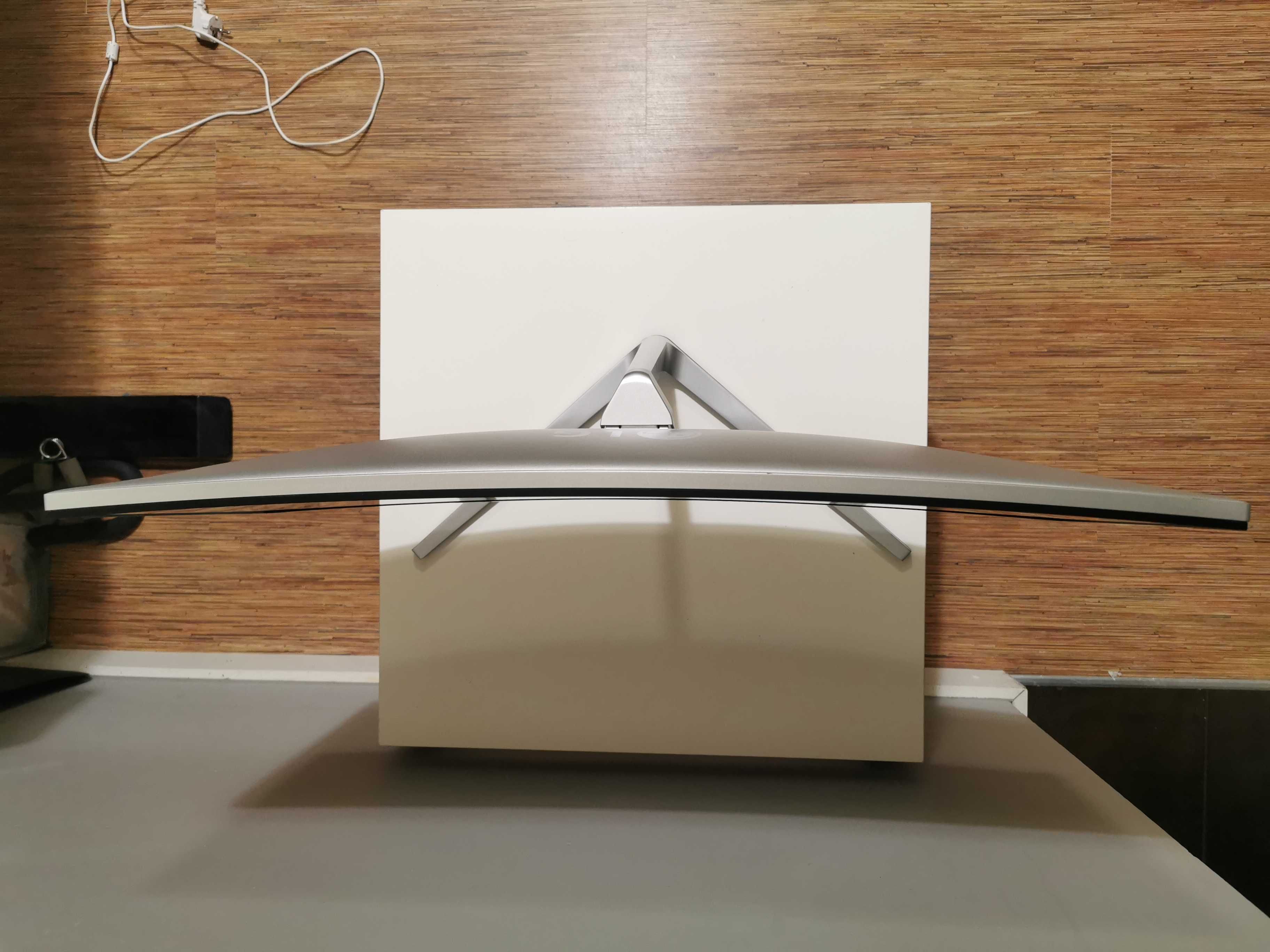 Monitor 29" cali do gry lub pracy - LG Ultrawide 29UC97-S, 21x9 + VESA