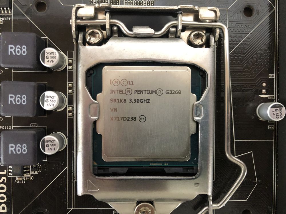 Материнська плата Asus B85M-G s1150 +CPU Pentium G3260 3.3Ghz DDR3