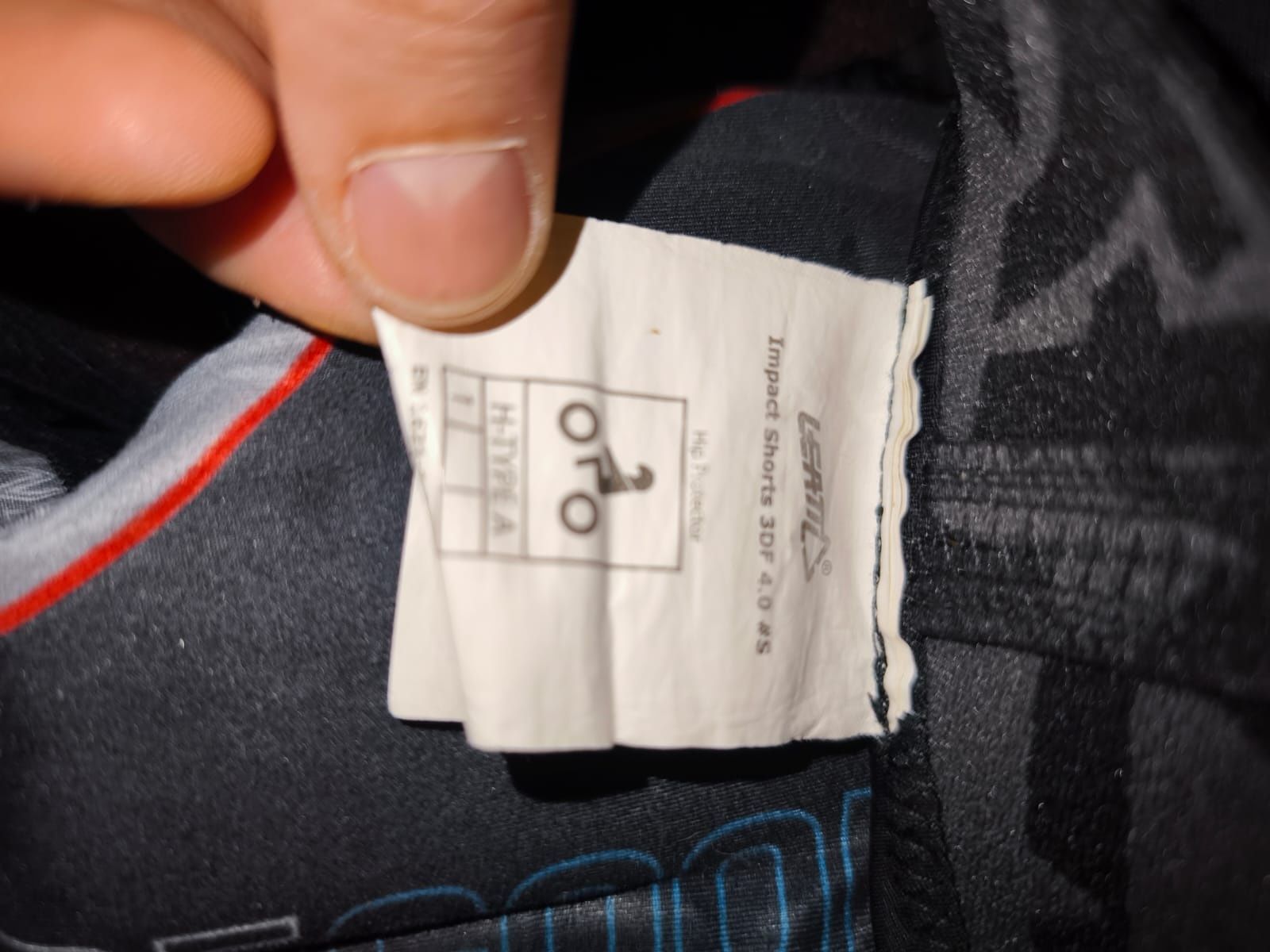 leatt impact shorts 3df 4.0