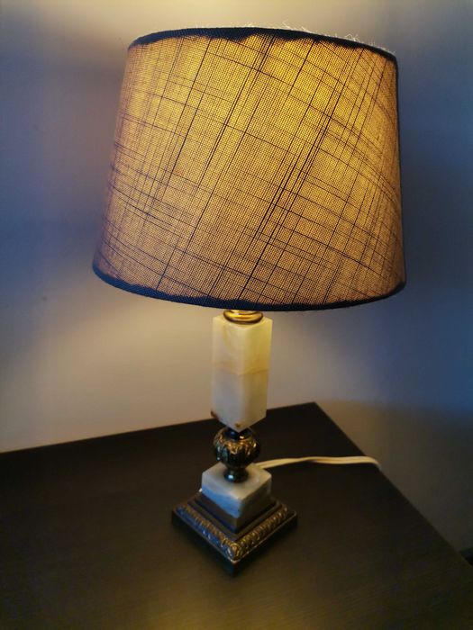 Lampa francuska z lat 70-tych XX wieku - onyx