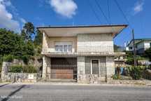 Moradia T4 para venda