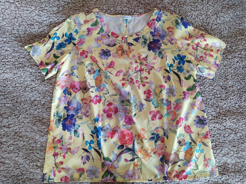 Bluzka żółta w kwiaty