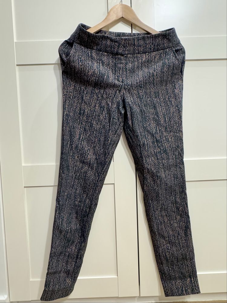 SIMPLE eleganckie spodnie cygaretki z miedzianą nitką 36