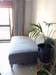 Sofá IKEA Flottebo – Cinzento, com Arrumação.
