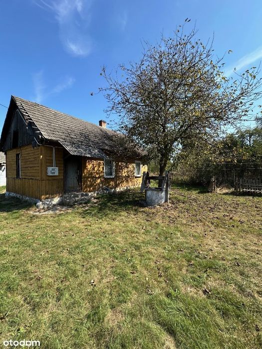Dom z zabudowaniami gospodarczymi