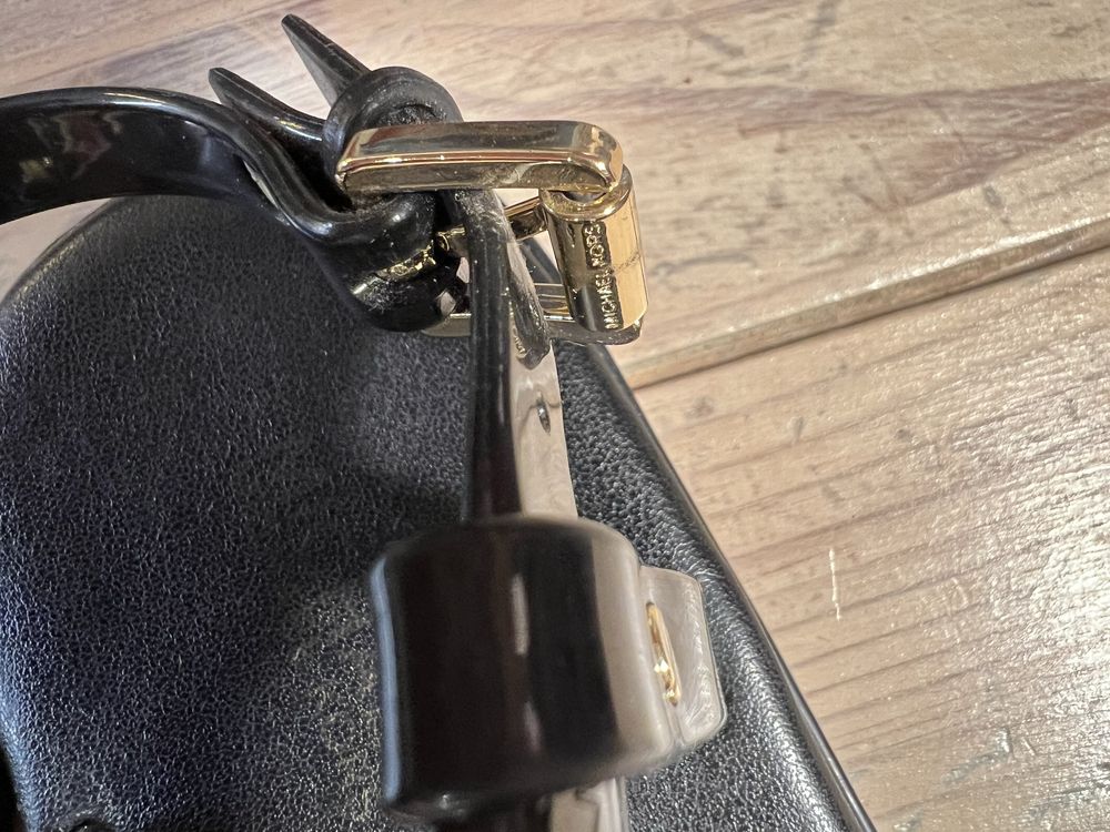 Sandały Michael Kors 37r