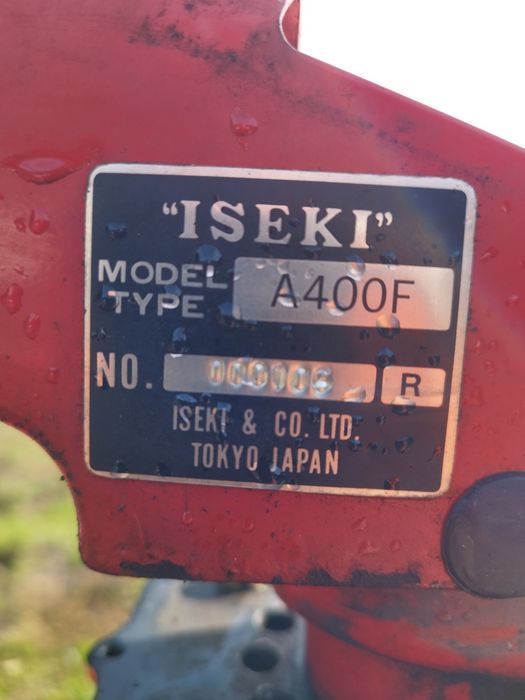 Iseki A 400 traktorek dzik