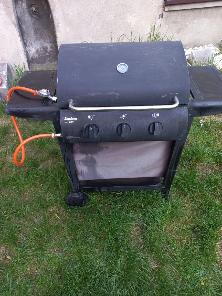 Grill gazowy Enders san diego3, nowy reduktor, osłony palników i tacka
