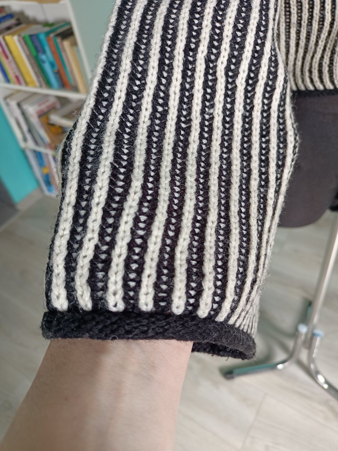 Sweter w paski Divided Boho Hippie