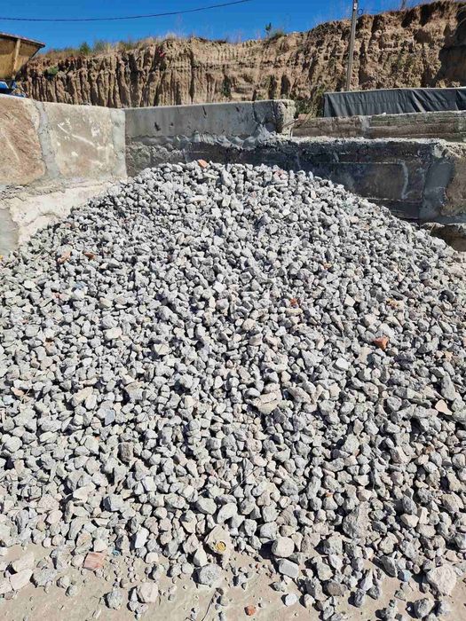 Бут, дробленный бетон, отсев,  подсыпка для дорог