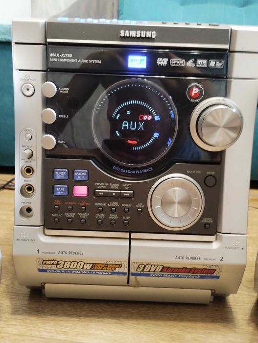 Потужний муз центр 600 Вт ( Блютуз / AUX ) Сбоку колонок - Сабвуферы