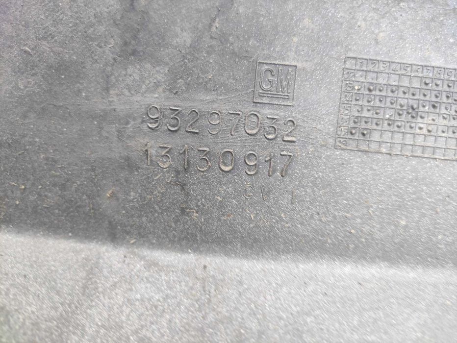 Бампер Opel Meriva A рестайлинг 93297032 бампер Опель меріва а