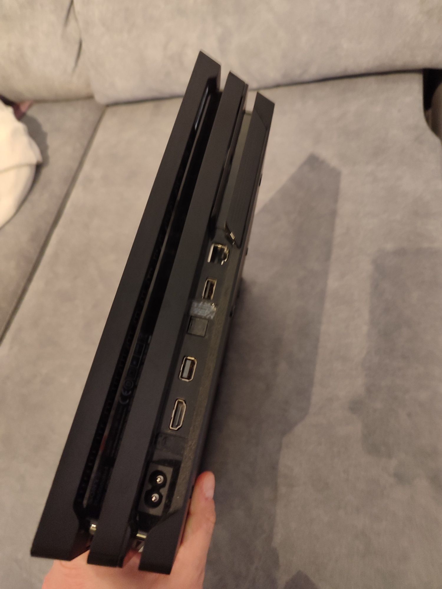 Playstation 4 pro 1TB firmware 11.02
