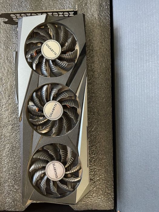 Відеокарта Gigabyte RTX 3060 Gaming OC 12Gb