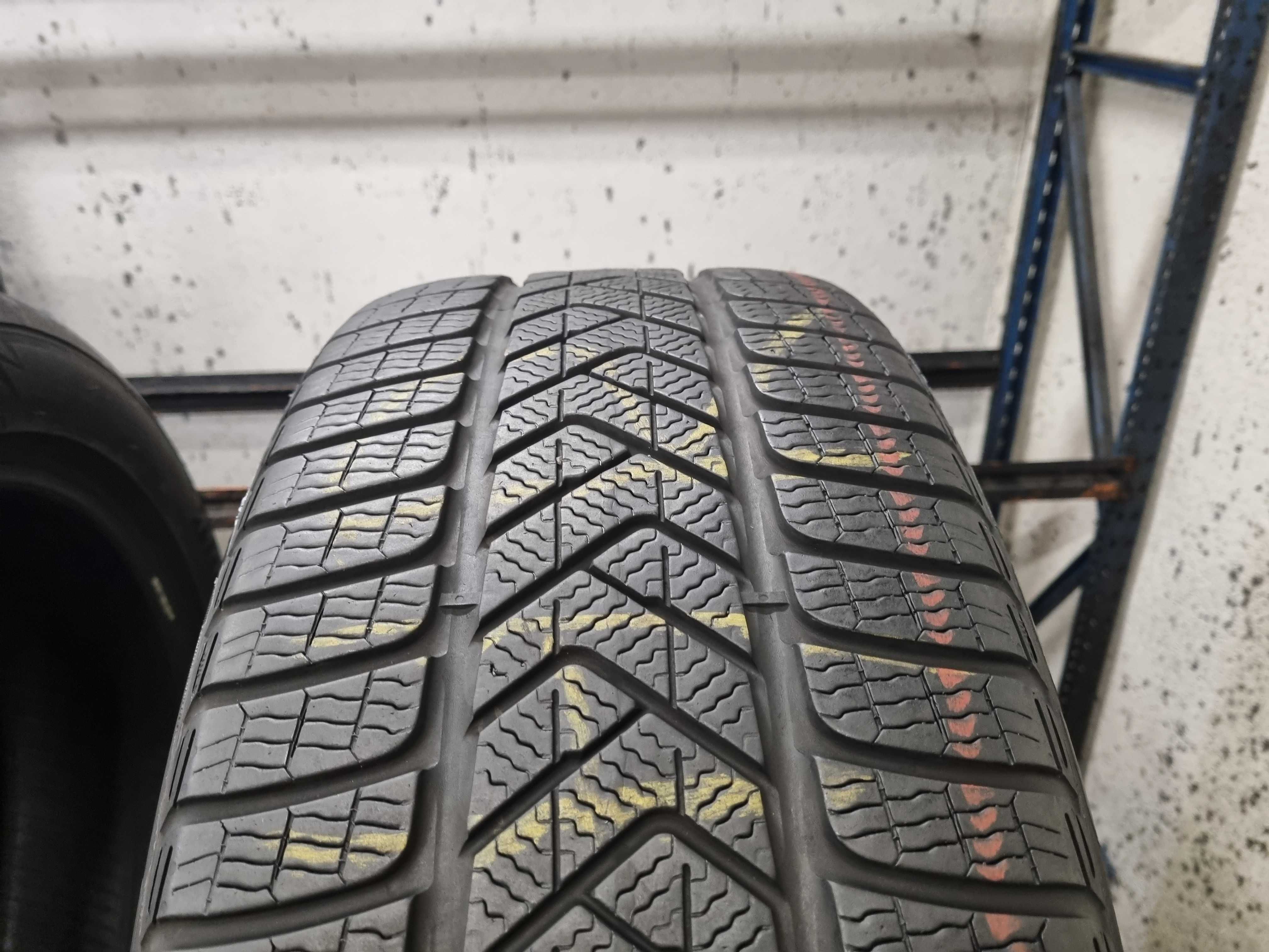 255/45/19 104V Pirelli Winter Sotto Zero 3 MO Dot.5022R