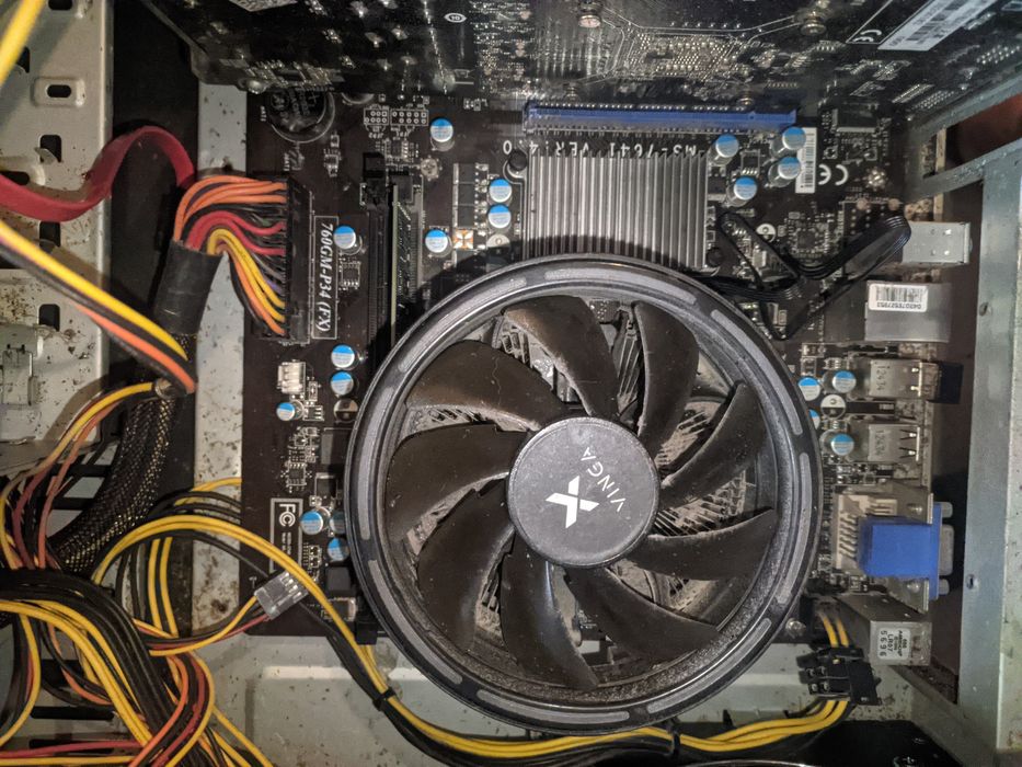 Процессор AM3, FX 8300, + кулер Vinga, + материнка.