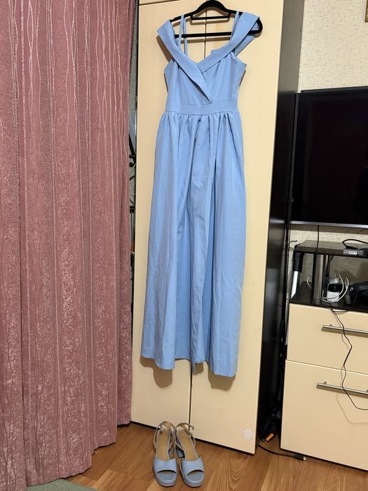 Святковий комплект: плаття + босоніжки (разом 950 грн)